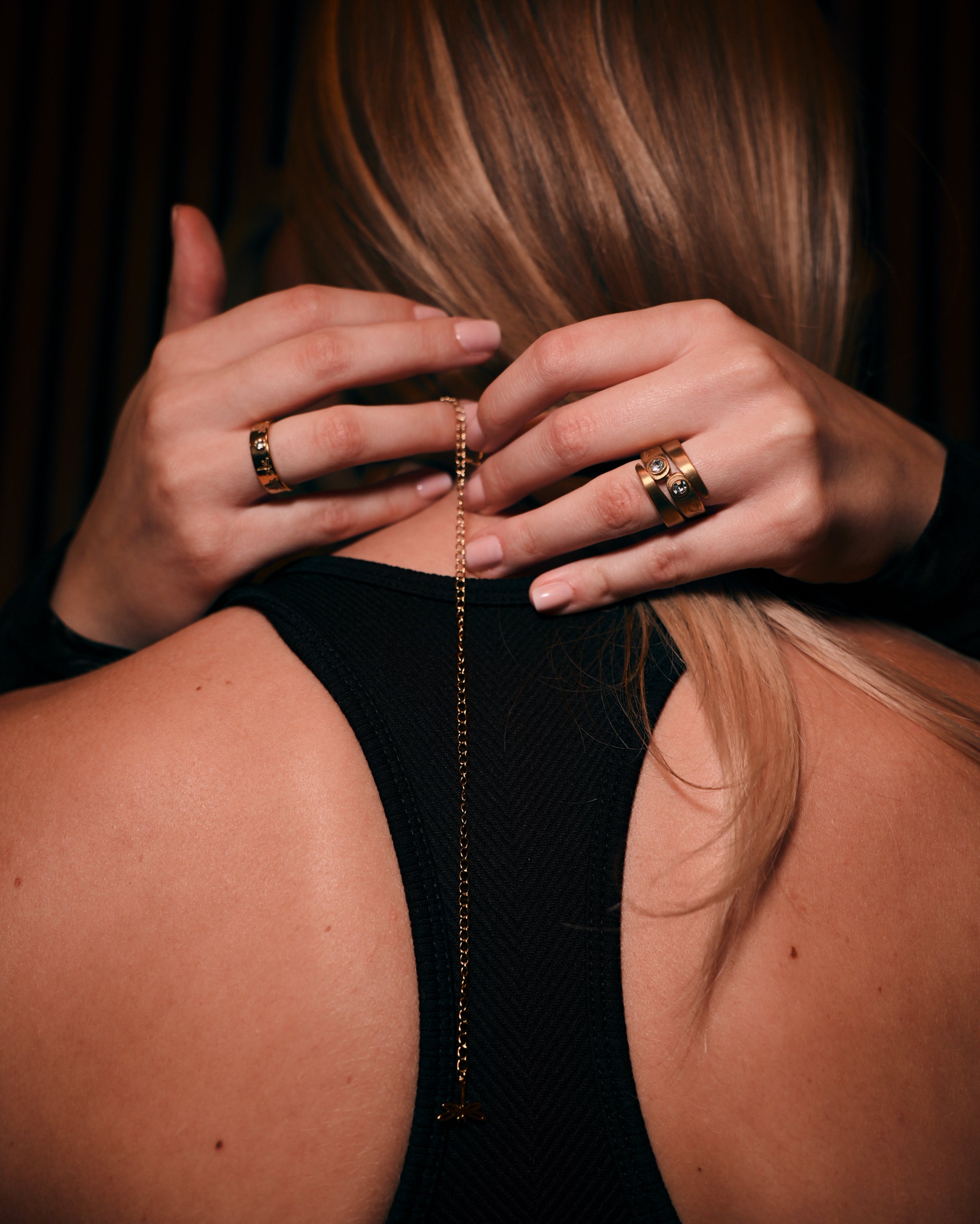 Huvélya | Buy Luxury Jewelry In Europe