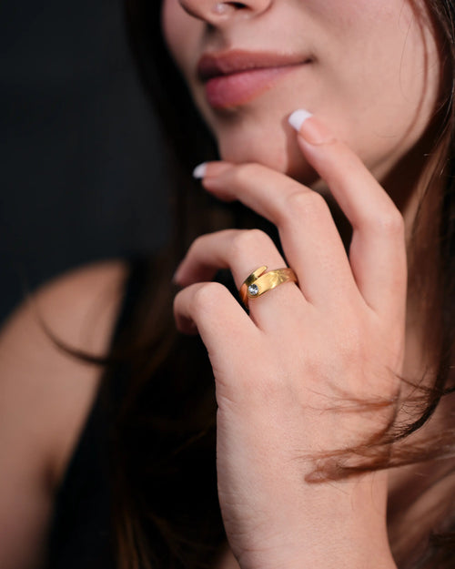 Dawnlight Ring Dragonfly Detail Symbolic Jewelry For Women Transformation
