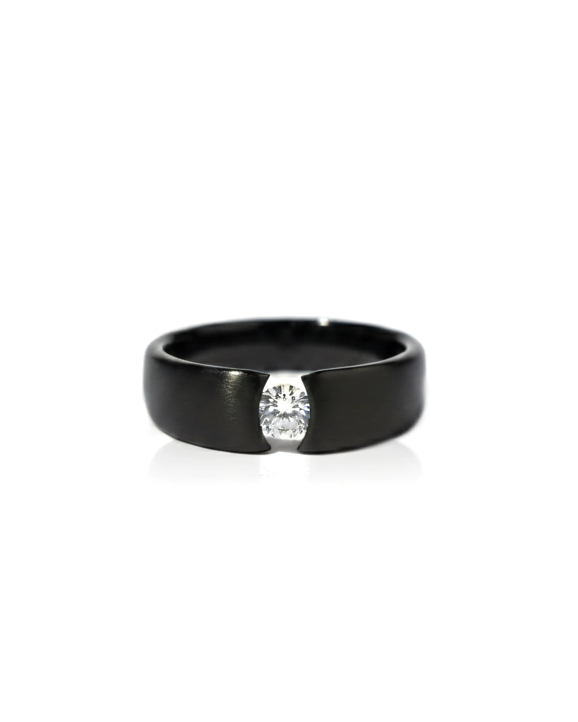 Eclat Ring Black PVD Stainless Steel Zircon Luxury Jewelry For Women
